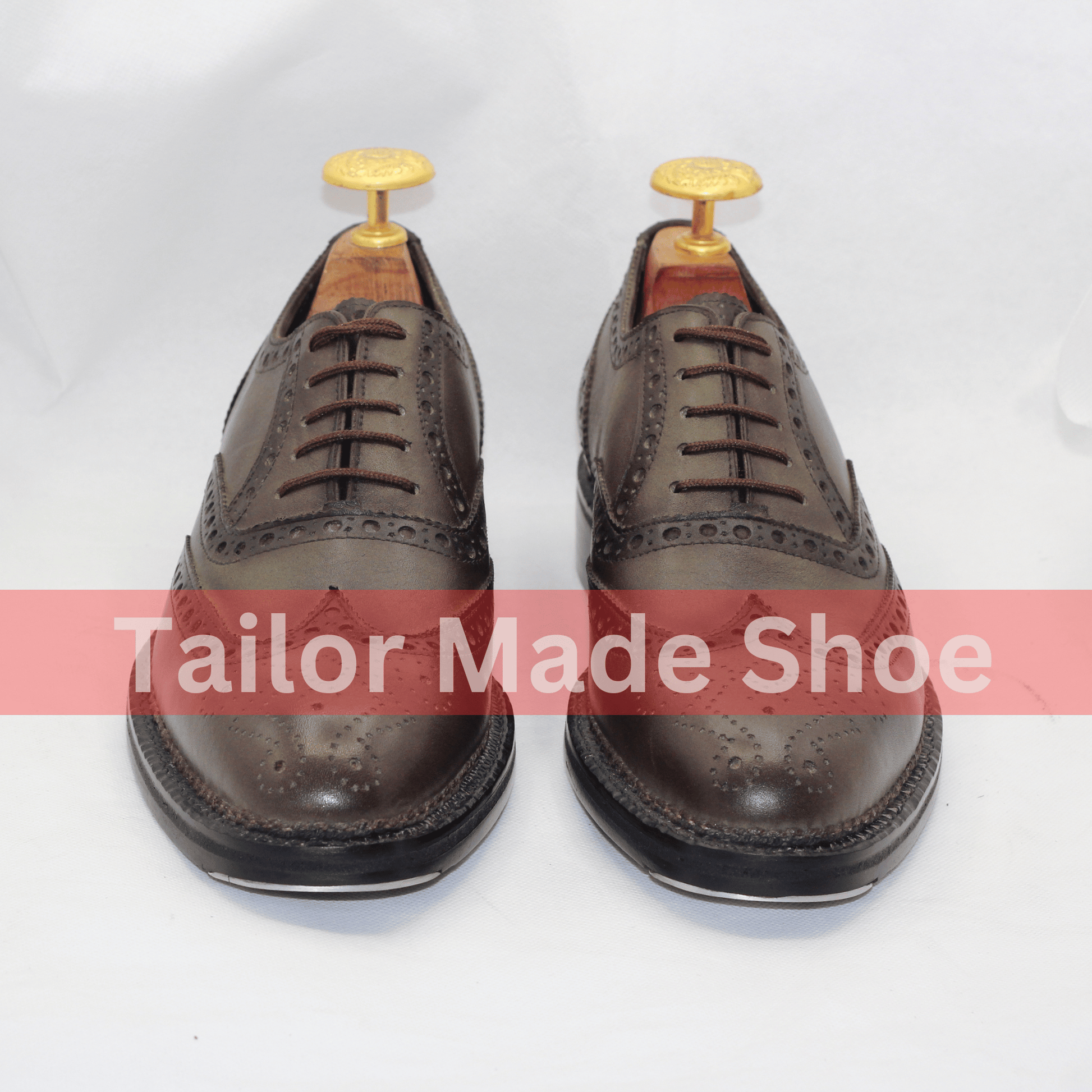 Men's Premium Handcrafted Brown Oxford Brogue Shoes Elegant Wingtip Leather Shoes – Vintage Style for Men – Handcrafted Perfection