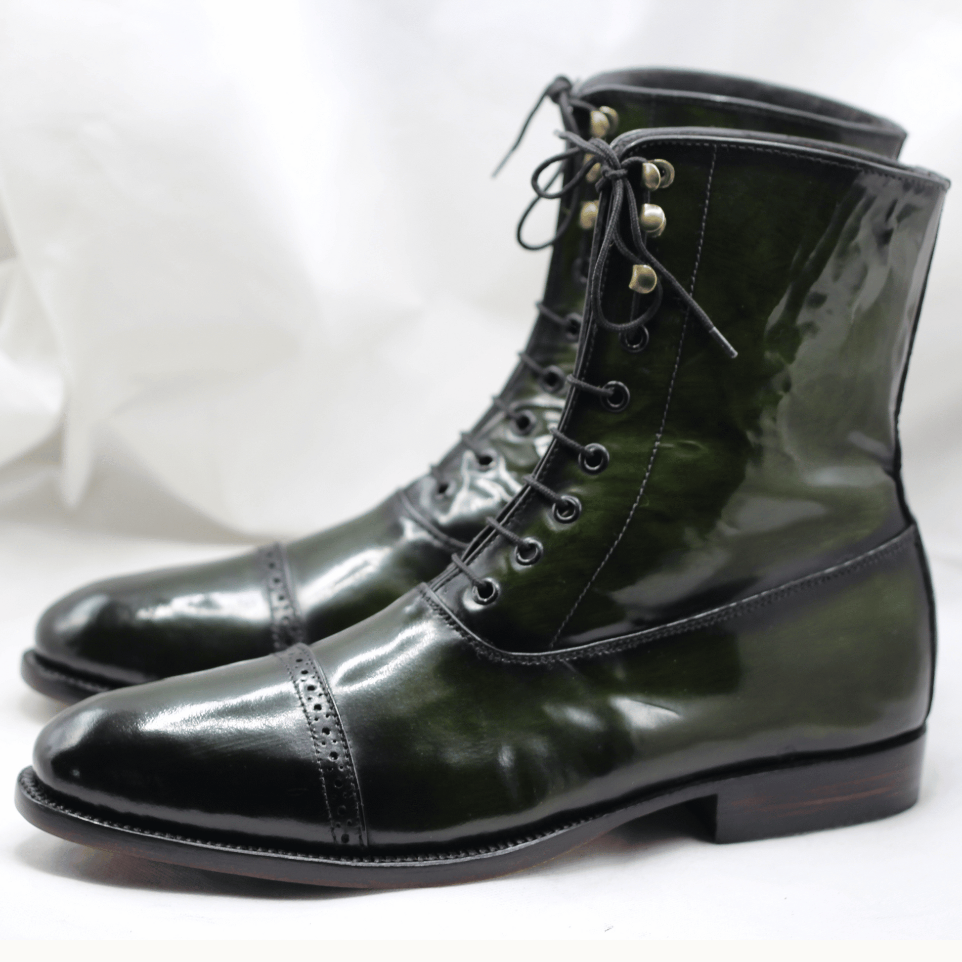 Handcrafted High-Top Cap-Toe Boots in Green and Black Sophisticated Patina Leather Boots with Brogue Details Artisan-Crafted Leather Boots Timeless Beauty Premium Quality Leather Handmade Bespoke Goodyear Welted High Ankle Boots for Mens