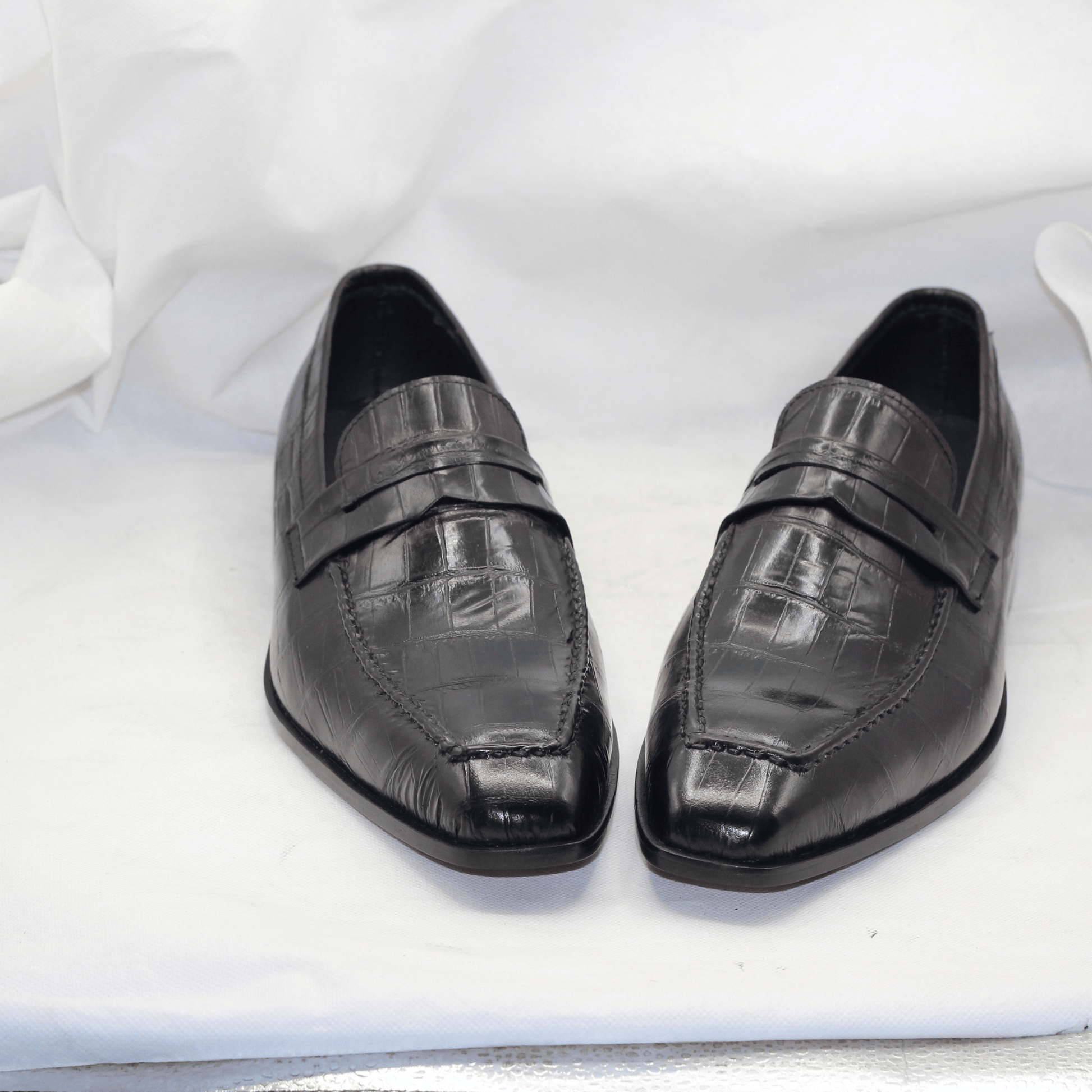 Exotic Black Crocodile-Print Leather Shoes for Men Artisan-Made Black Leather Shoes - Timeless Slip-On Style - Classic Formal Style Bespoke Handmade Premium Quality Shoes Loafers Men's Shoes