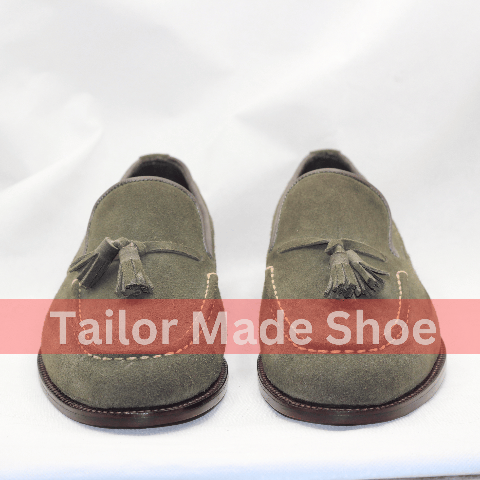 Luxury Men’s Green Suede Tassel Loafers Sophisticated Olive Green Suede Loafers – Comfortable and Durable Design
– Perfect for Casual and Formal Wear